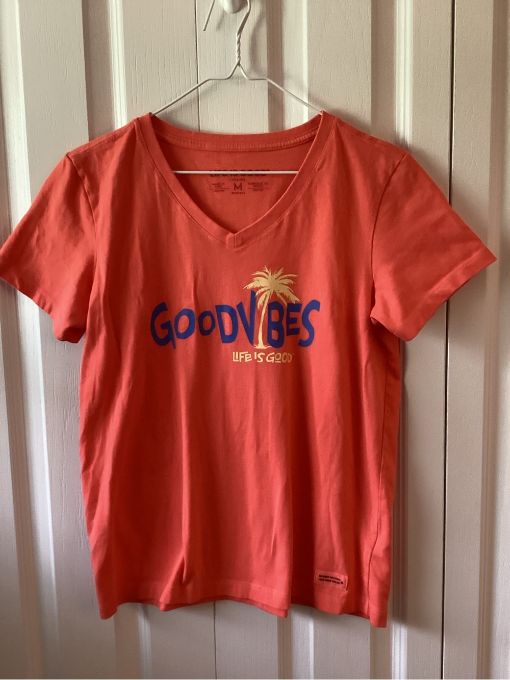 Life Is Good Women's Good Vibes Palm Short Sleeve Crusher Vee Sz Medium - Picture 3 of 3